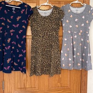 👗Three Girls Dresses👗